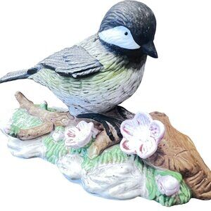 Black Capped Chickadee Figurine Hand Painted Russ Natures Song Porcelain Floral